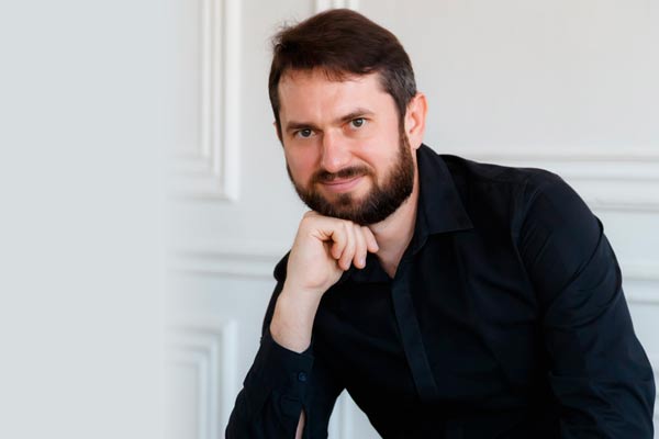 Доктор Виктор Горишный